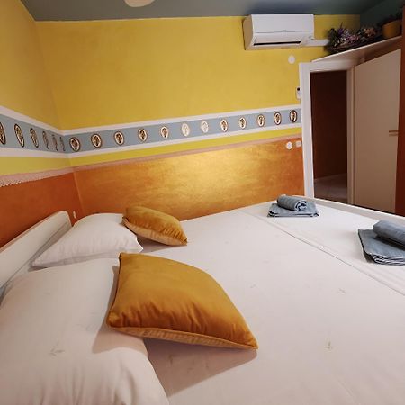 Pia Apartment Dugi Rat Buitenkant foto
