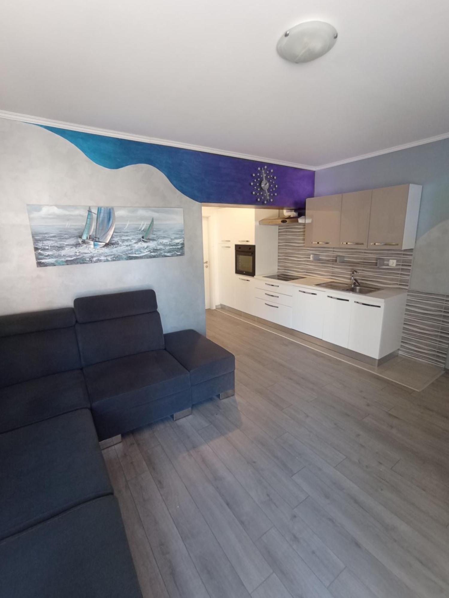 Pia Apartment Dugi Rat Buitenkant foto